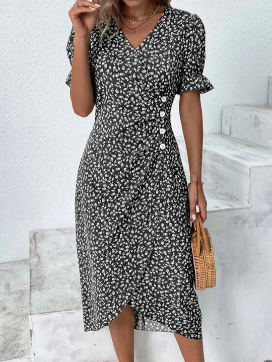 Stunning Patterned Dress for Women – Stylish & Versatile