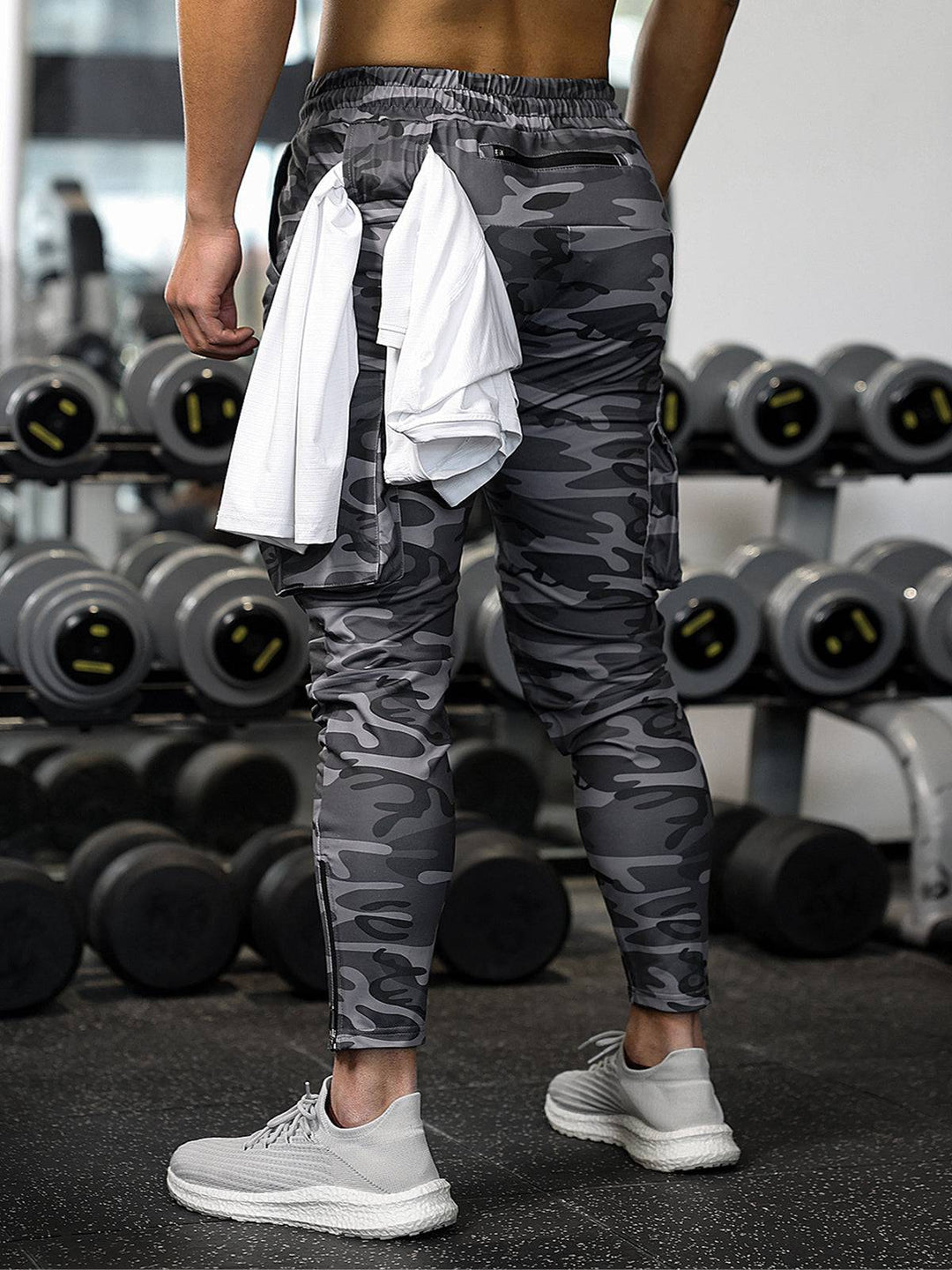 Men's Cargo Fitness Pants - Armoire Melbourne